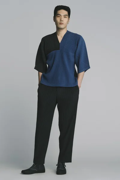 Look 15